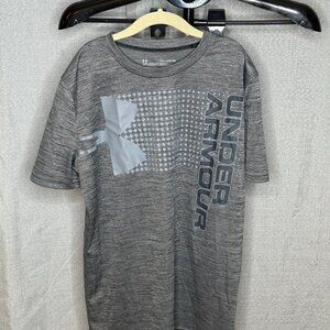 Under Armour - Boys Short Sleeve Loose Fit Shirt - Size Youth XL